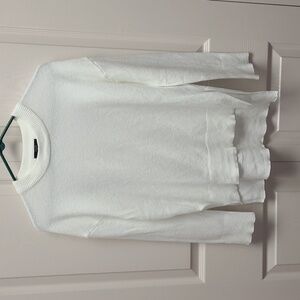 Tahari Women's Cream Crew Neck Sweater With Split Sides And Longer Back S/P